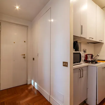 Apartament Frezza 39b - Fromehometorome Rzym