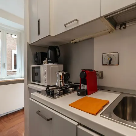 Frezza 39b - Fromehometorome * Рим